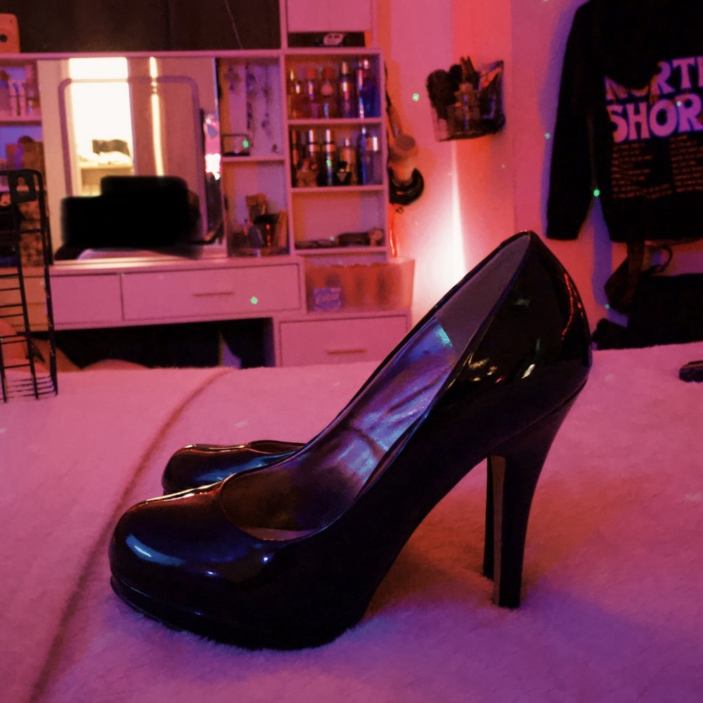 Madden Girl Glossy Black Heels